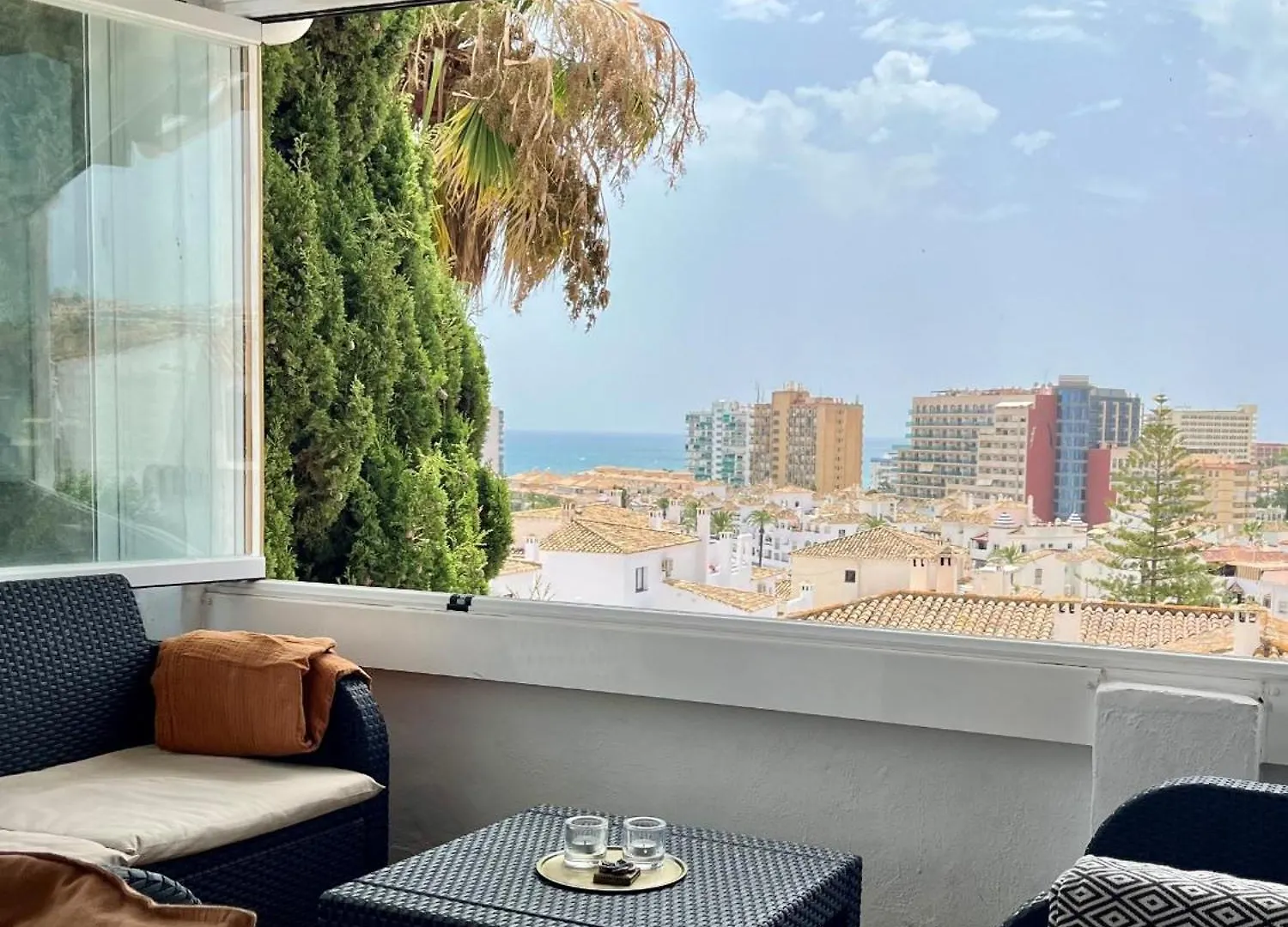 Ideal 2 Bed 2 Bath - Pueblo Evita Benalmadena Apartment