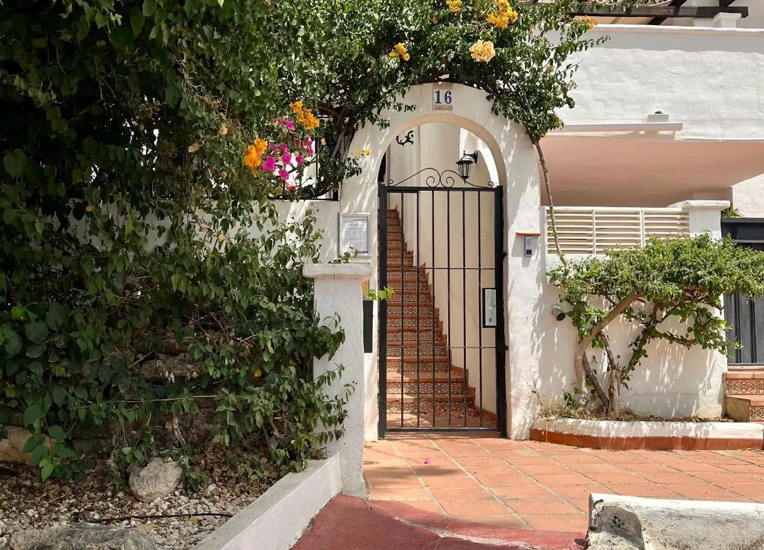 Ideal 2 Bed 2 Bath - Pueblo Evita Benalmadena Apartment